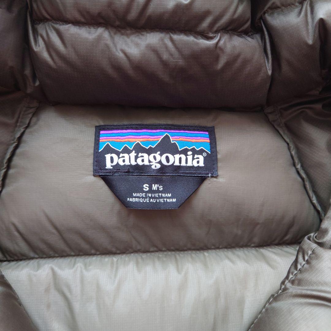 patagonia メンズフィッツロイダウンフーディ