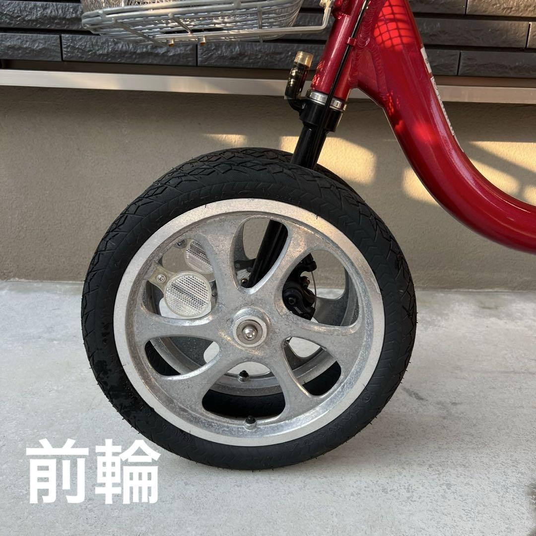【美品】パンク&転倒しない！CoolcleMⅡ シルバーカー 4輪(赤) 美品】パンク&転倒しない！CoolcleMⅡ シルバーカー 4輪(赤