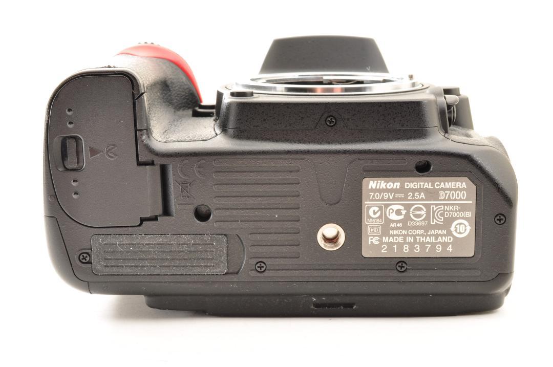ニコン D7000 デジタル一眼レフカメラ Nikon ショット数 15701