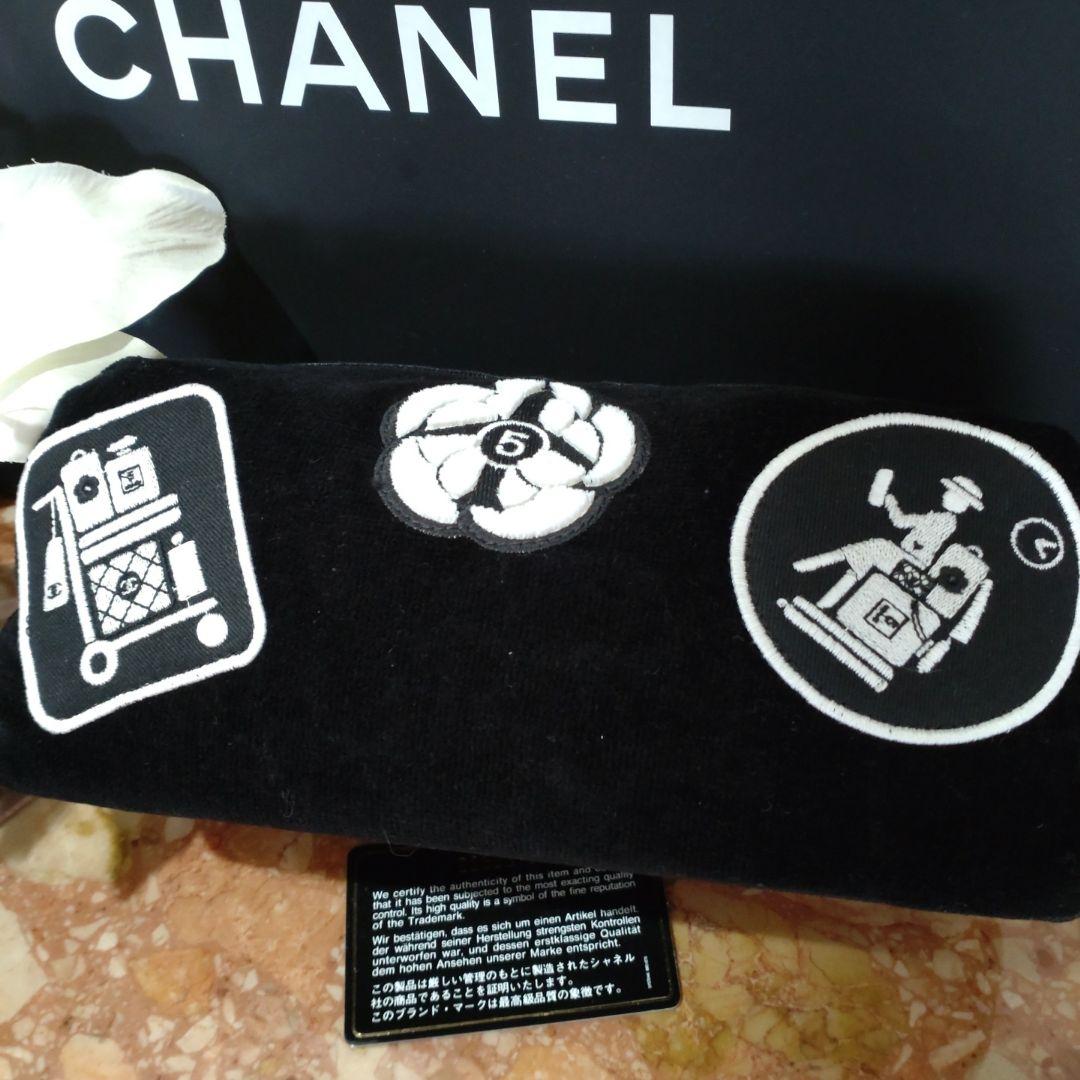 ♥レア！CHANEL♥の立体アップリケポーチ