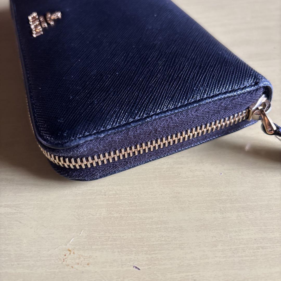 k*o様 PRADA ブラック レザー 長財布