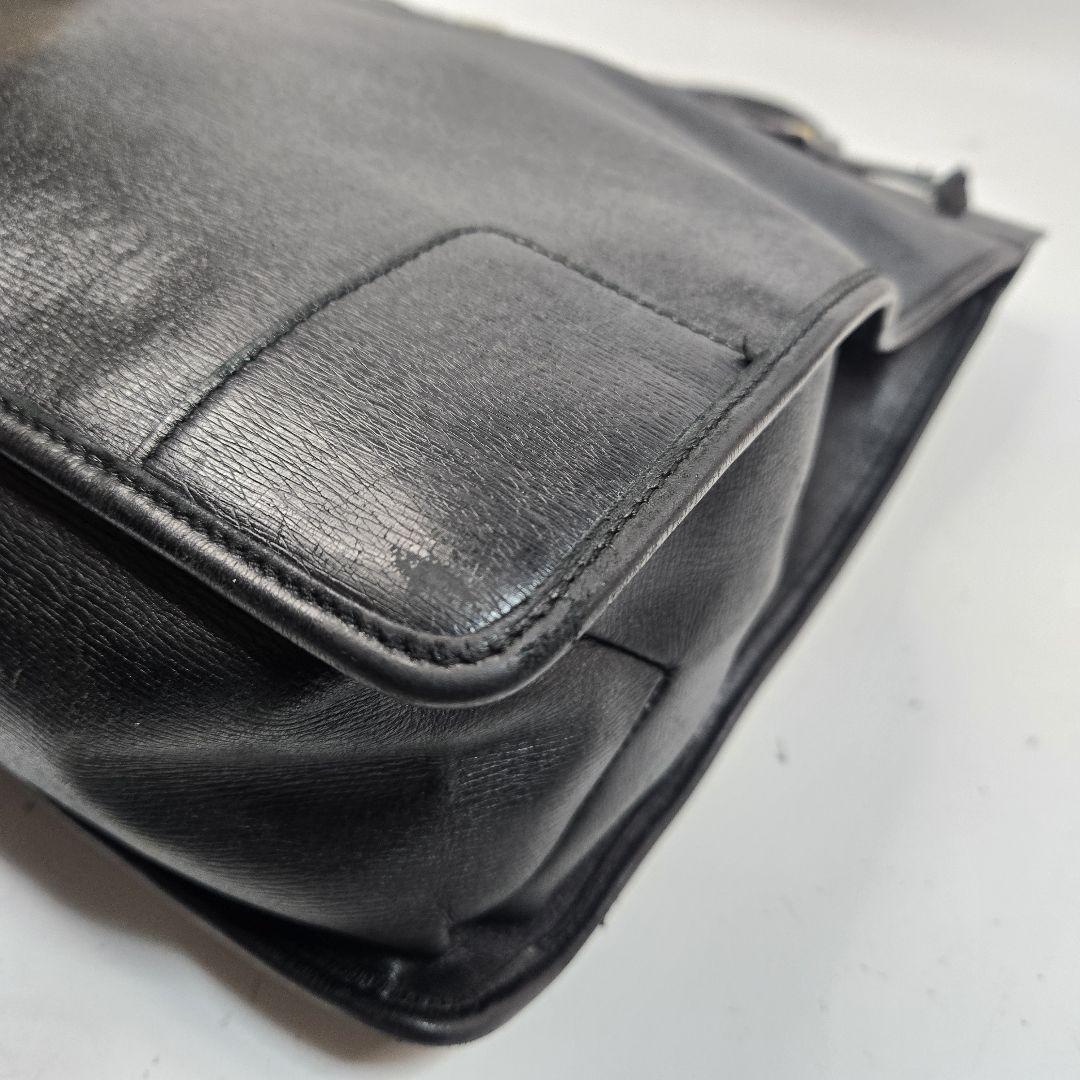 GUCCI レザー トートバッグ ベルト金具 A4収納可能 ビジネス
