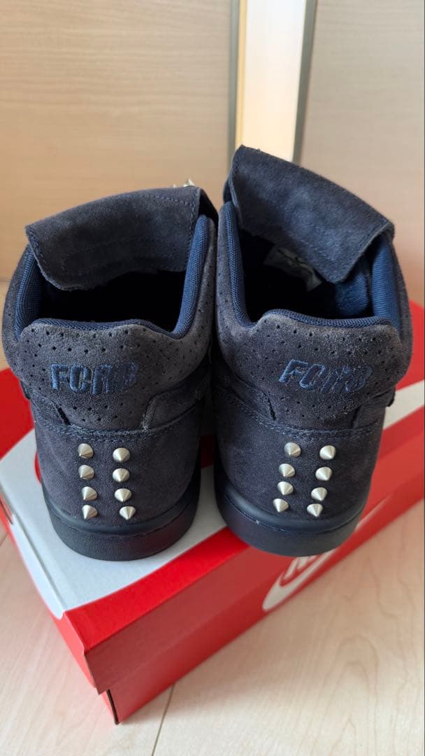 Nike fcrb スニーカー Nike fcrb スニーカー