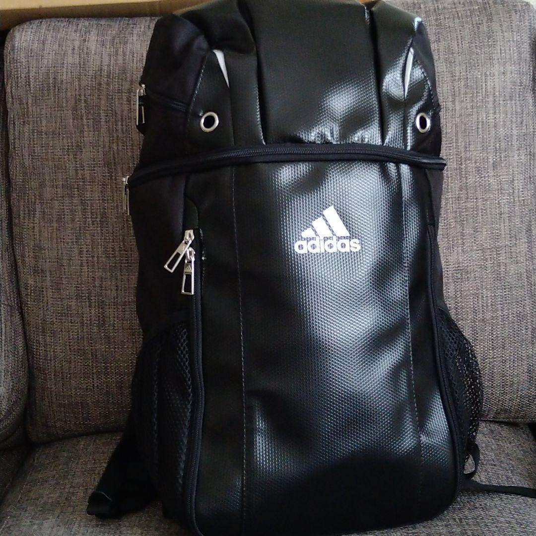 新品アディダス サッカーリュック 黒×黒