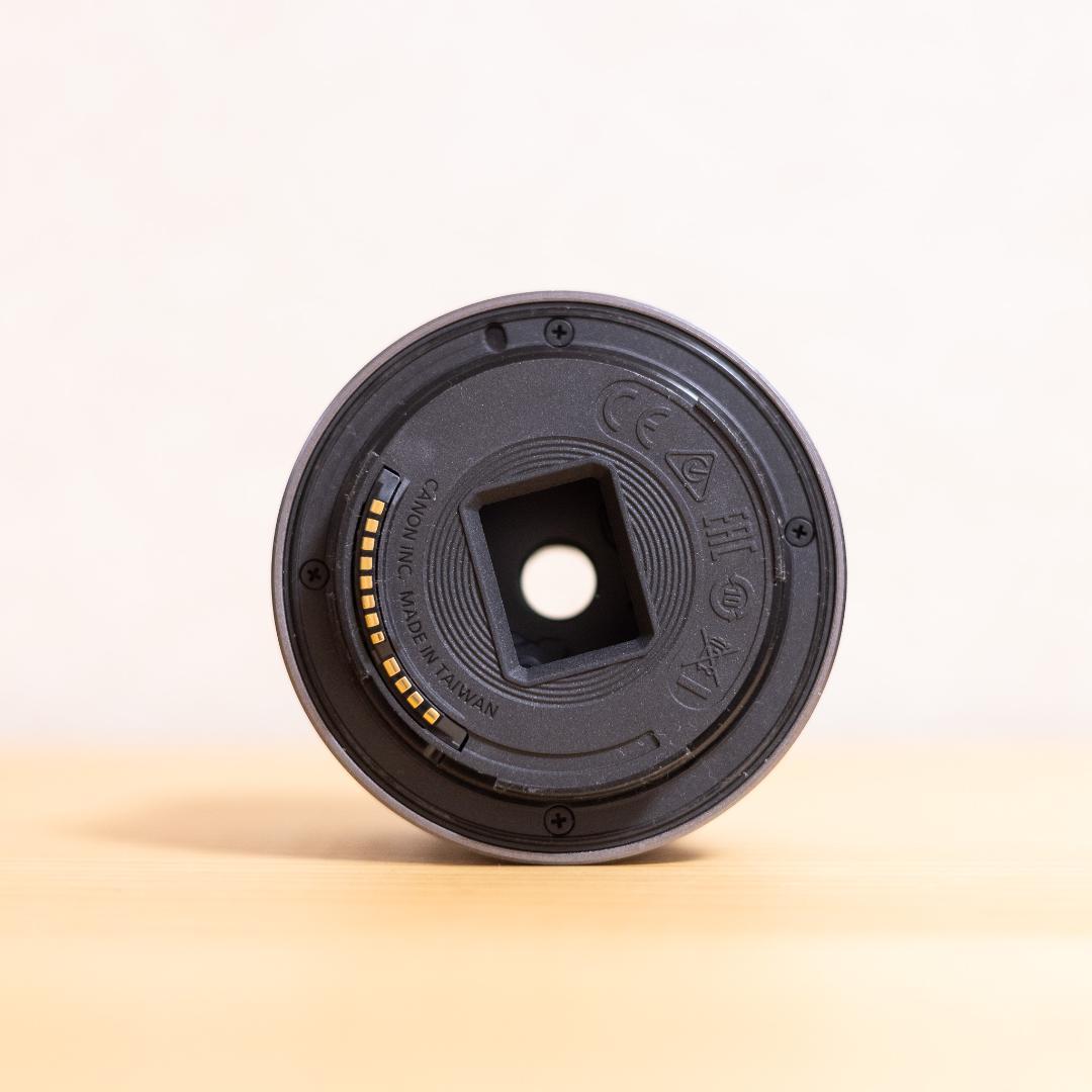 EOS R50 レンズキット