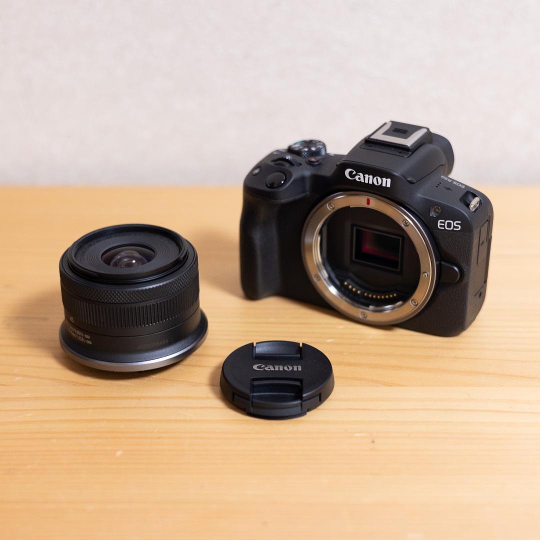 EOS R50 レンズキット