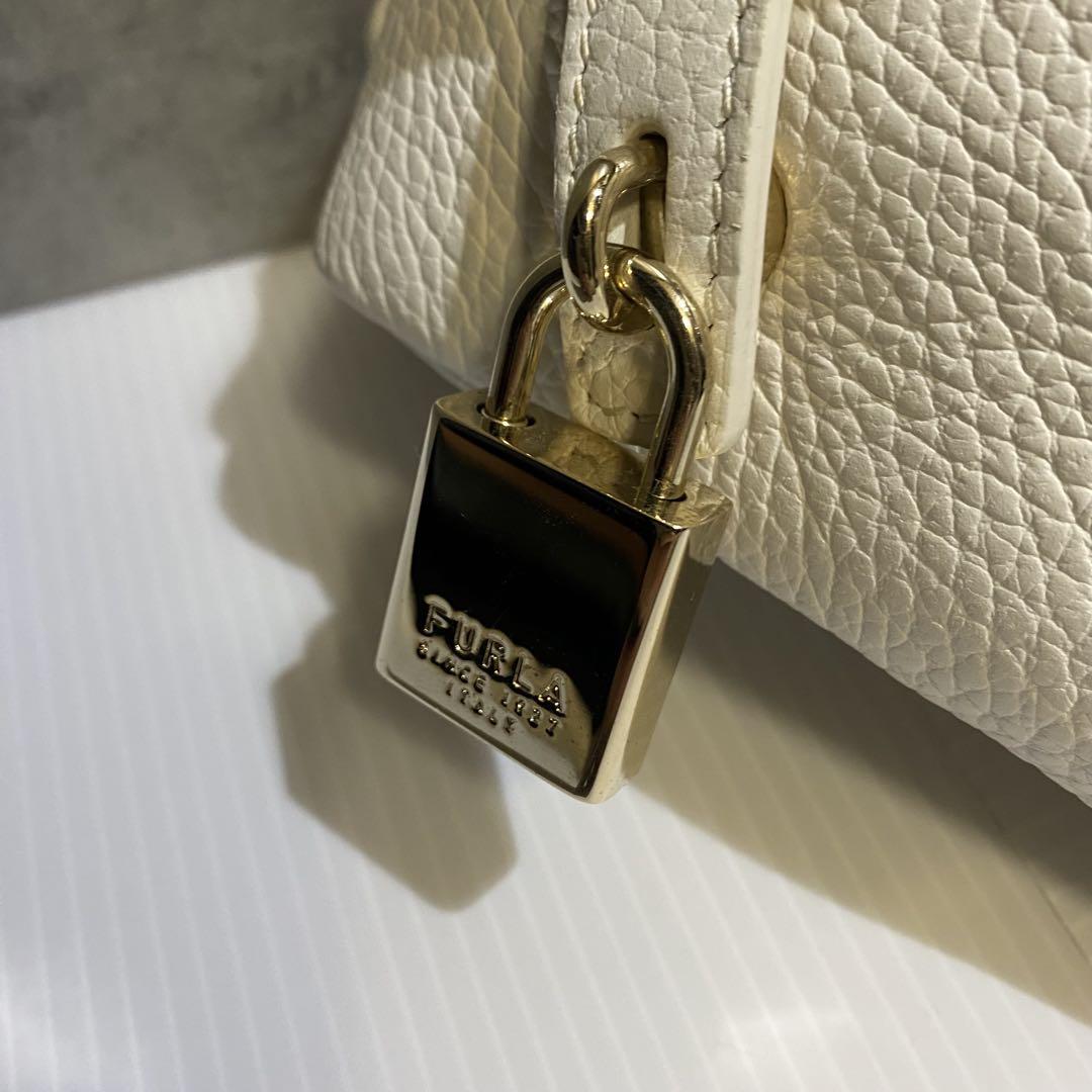 【あや】FURLA　PIPER S BELT BAG　オールレザーボディ