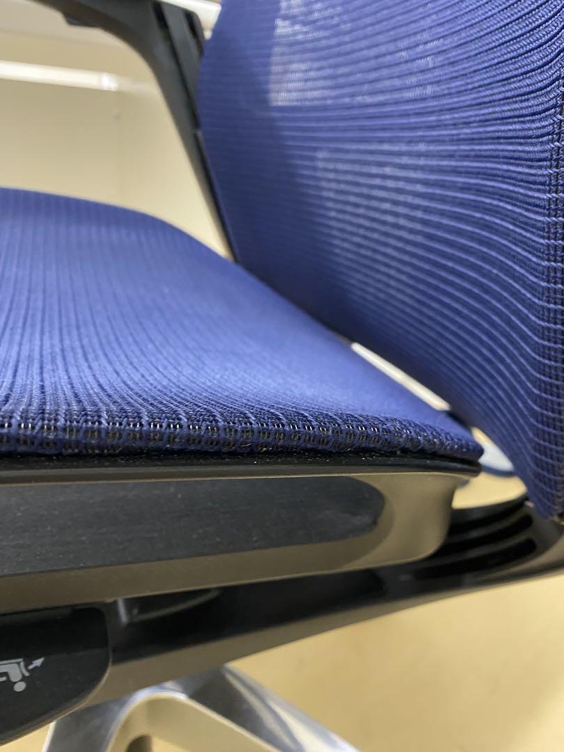 オカムラ　フィノラ　オフィスチェア　高級オフィスチェア　中古オフィスチェア
