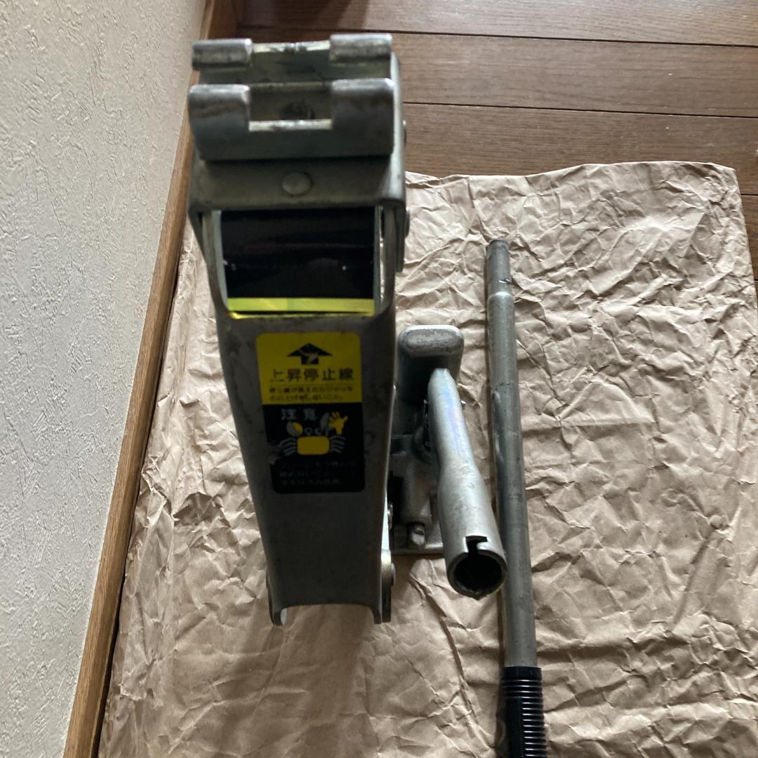 KYB カヤバ工業 パンタグラフ 油圧式シザースジャッキ 800kg KYB カヤバ工業 パンタグラフ 油圧式シザースジャッキ 800kg