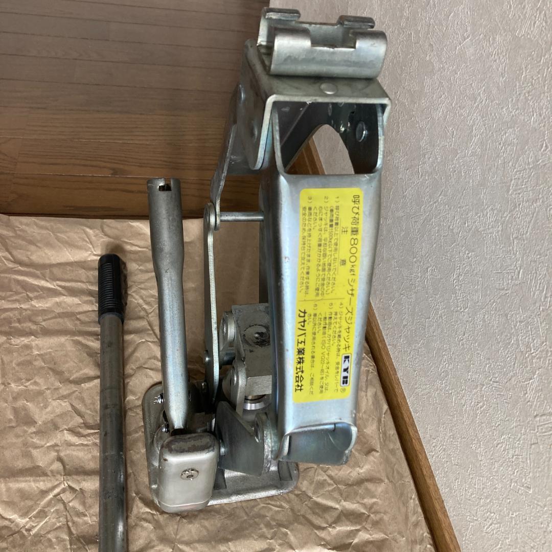 KYB カヤバ工業 パンタグラフ 油圧式シザースジャッキ 800kg KYB カヤバ工業 パンタグラフ 油圧式シザースジャッキ 800kg