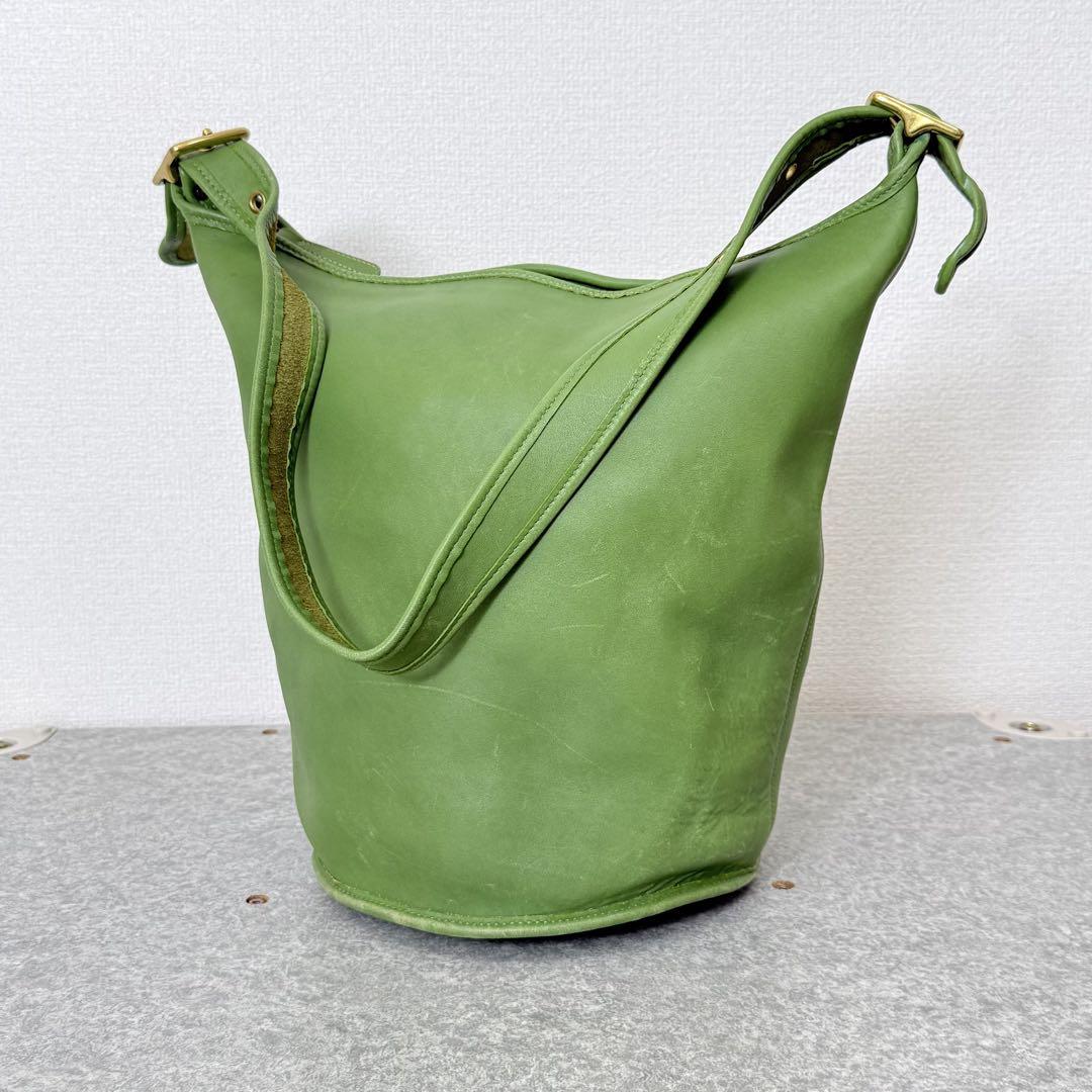 バッグ Vintage Coach XL Duffel Sac Leaf Green
