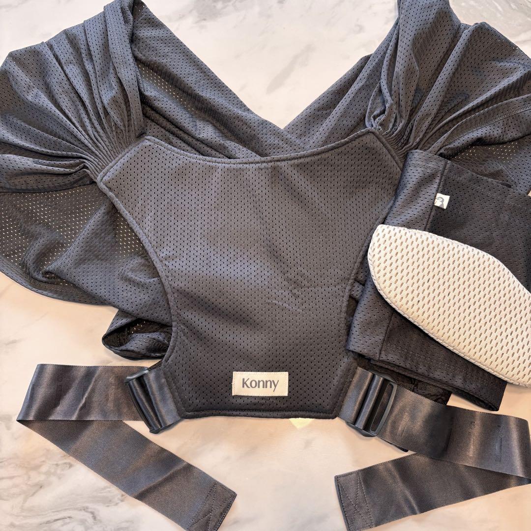 未使用 コニー 抱っこ紐FLEX AirMesh チャコール M-4XL - メルカリ