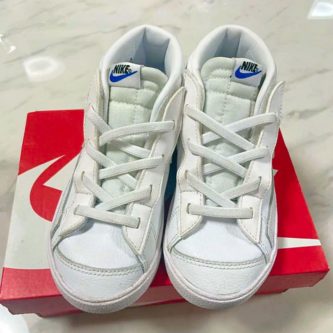 NIKE ナイキ ブレーザーミッド ‘77 SE ベビー、キッズ NIKE ナイキ ブレーザーミッド ‘77 SE ベビー、キッズ