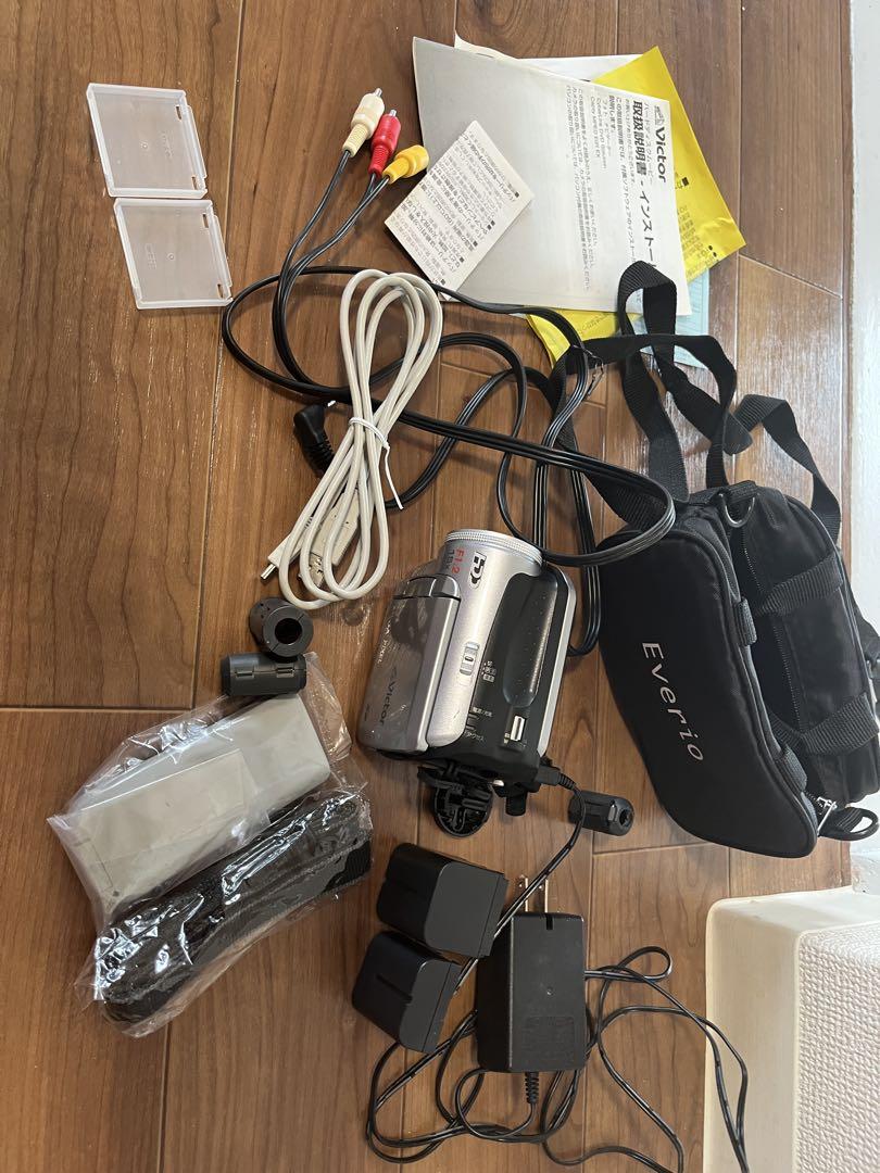 Victor JVC Everio GZ-MG40 本体 gz-mg40-s.jpg