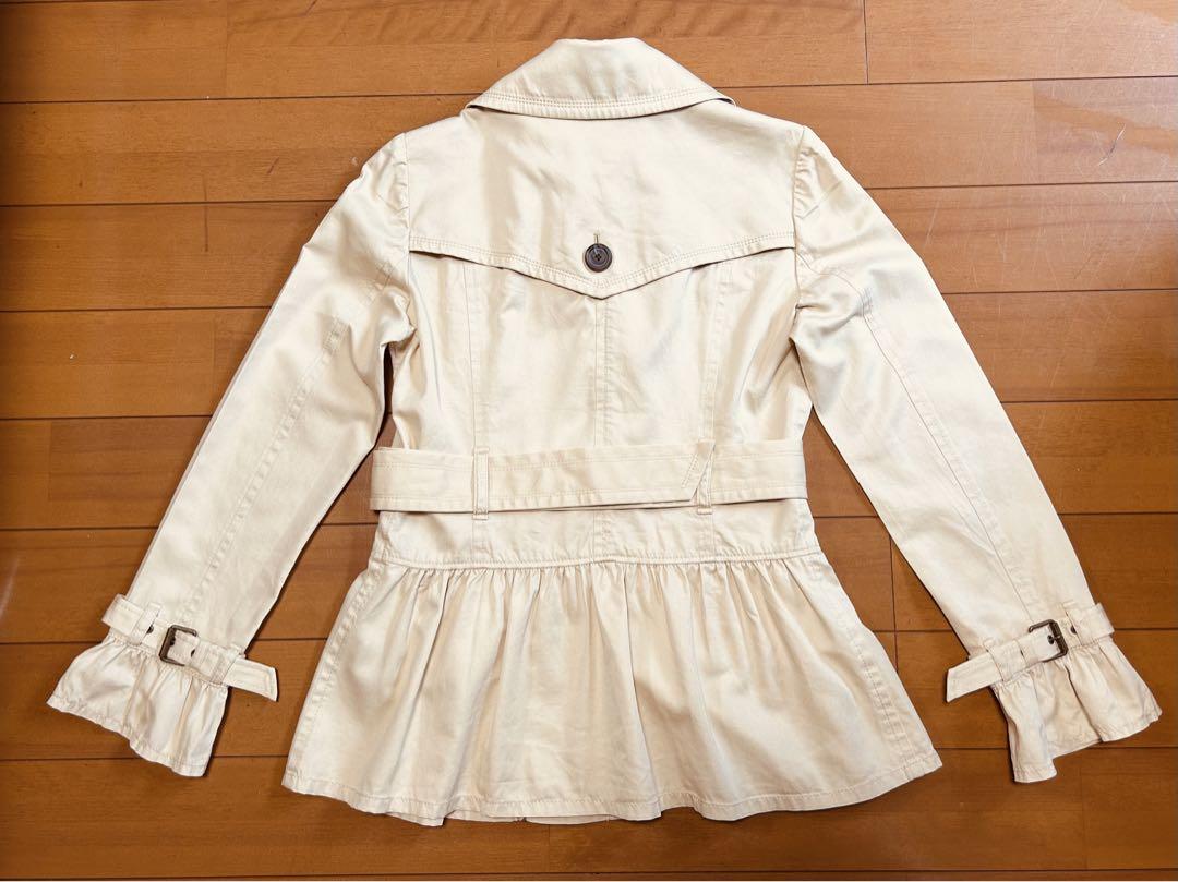 【バーバリーブルーレーベル】【トレンチコート・ショート丈】 M  フリルが可愛い