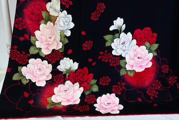 美品 振袖 黒 薔薇 バラ 金彩加工 刺繍 トールサイズ 身丈176cm