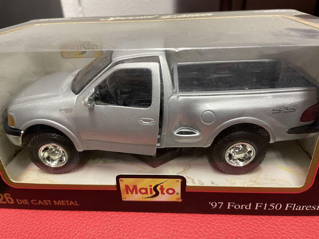 ミニカー FORD F150 Flareside