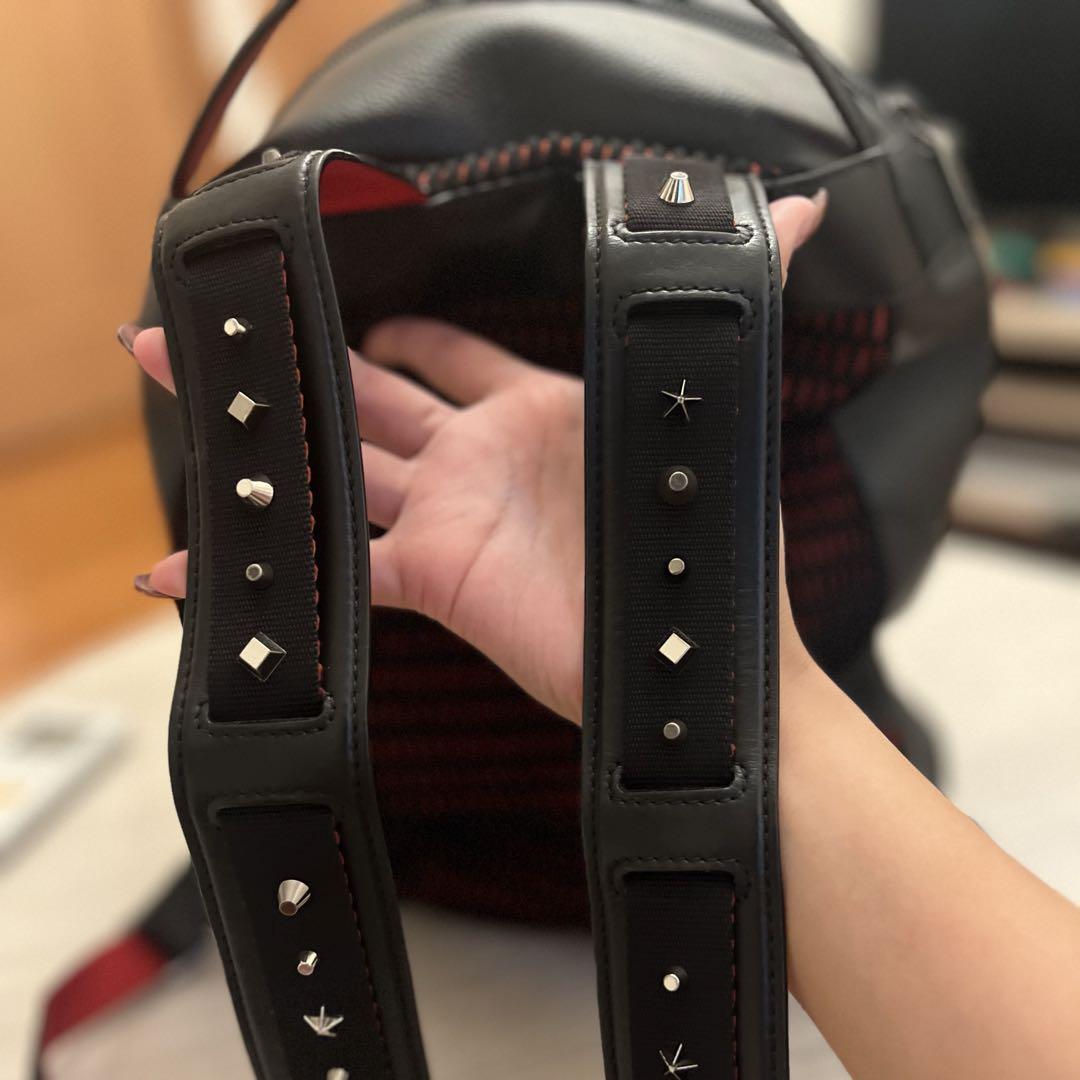 【極美品】 クリスチャンルブタン バックパック スタッズ