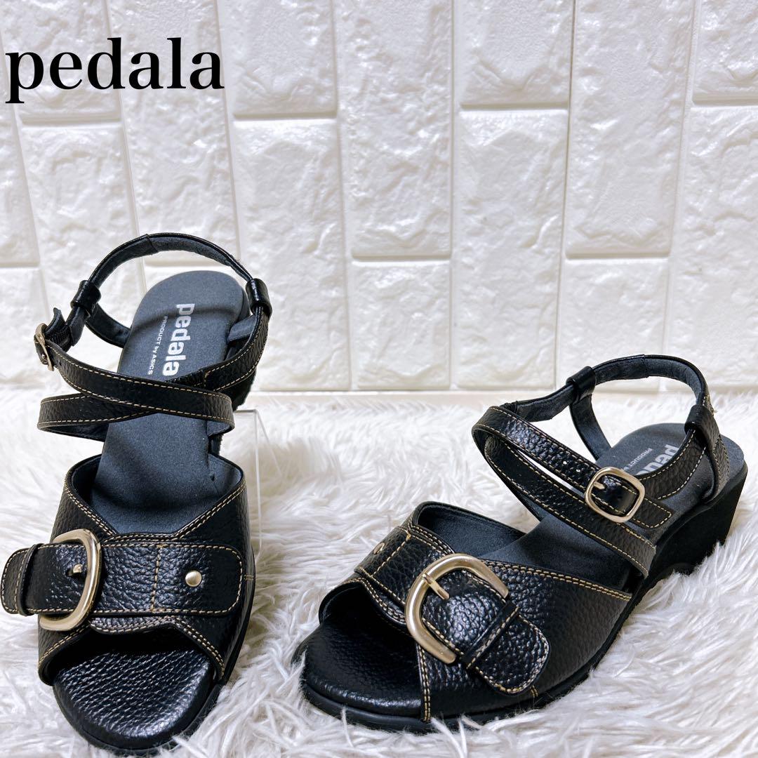 極美品✨ペダラ バックル クロスストラップサンダル コンフォートサンダル 黒
