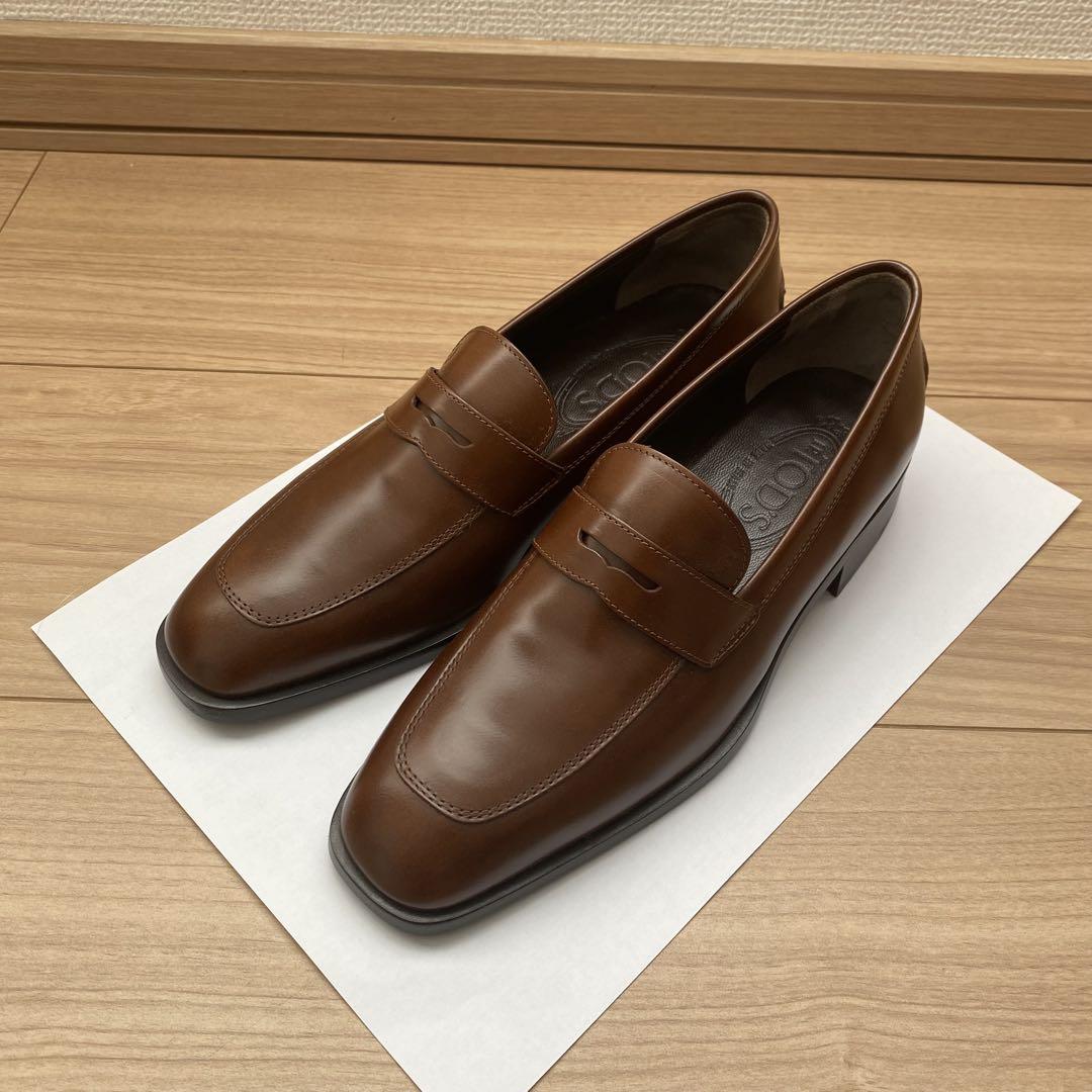 TOD'S トッズ ブラウンレザー ローファー 22cm - メルカリ TOD'S トッズ ブラウンレザー ローファー 22cm - メルカリ