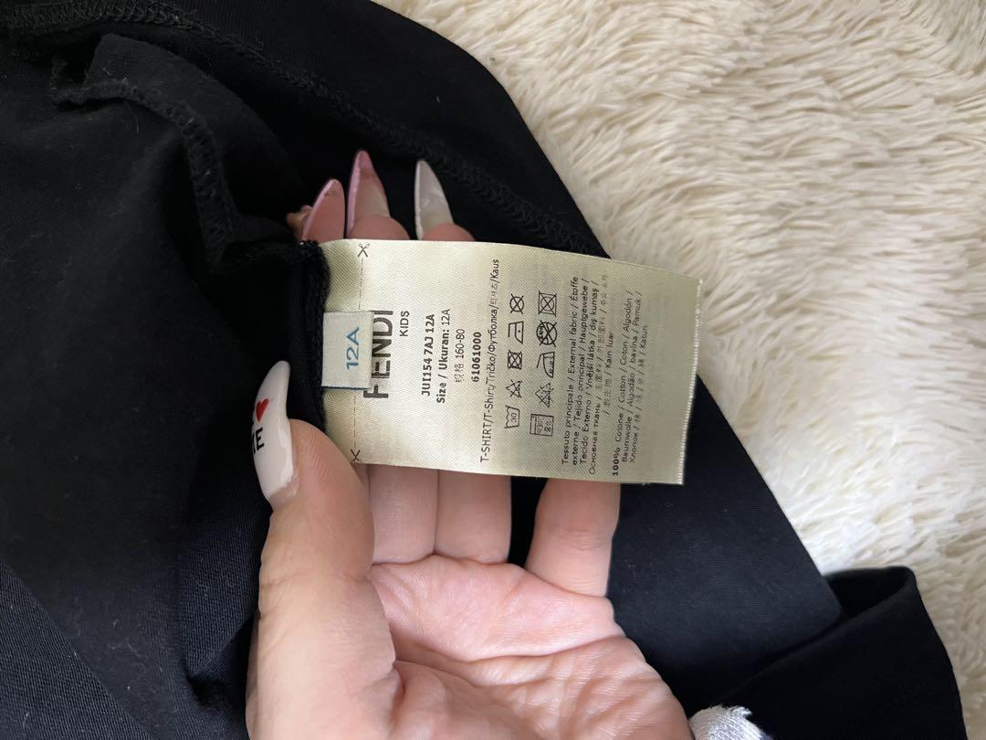 FENDI ロゴ Tシャツ 黒