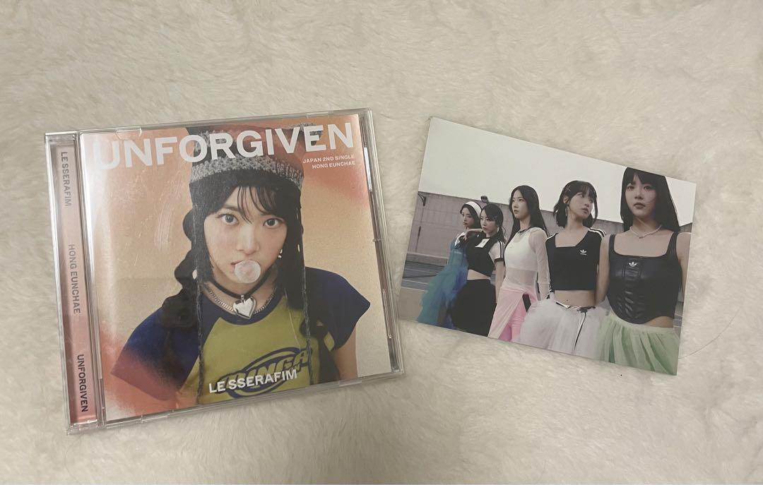 LE SSERAFIM ペンライト グレー 収納袋付き LE SSERAFIM ペンライト 付属品あり ウンチェCDポストカードつき