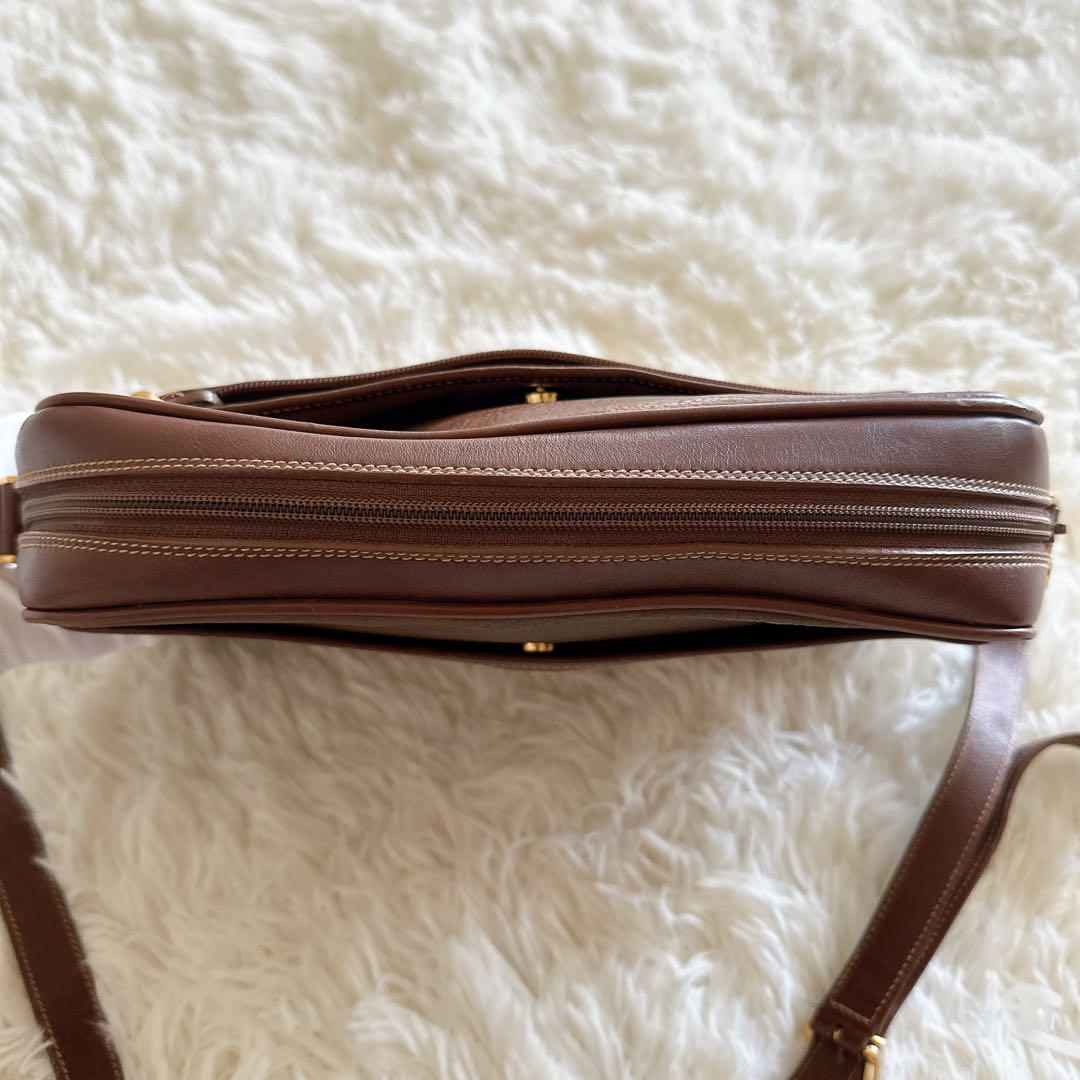 貴重 GUCCI オールドグッチ ショルダーバッグ ロゴ　クレスト