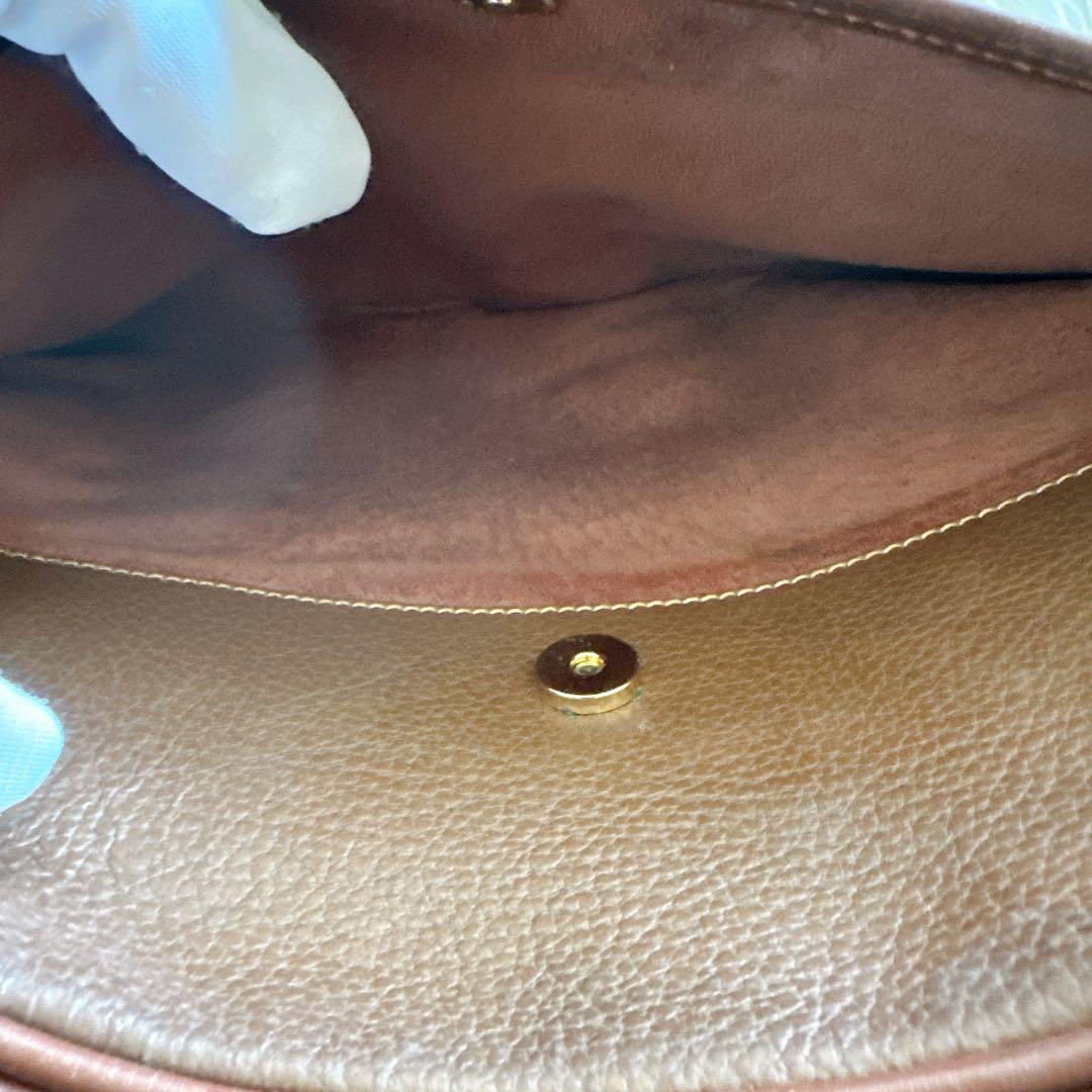 貴重 GUCCI オールドグッチ ショルダーバッグ ロゴ　クレスト