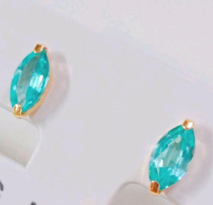 新品K18イエローゴールドブルージルコンピアス 計1.00ct l28tU-m42003841310 好評超特価