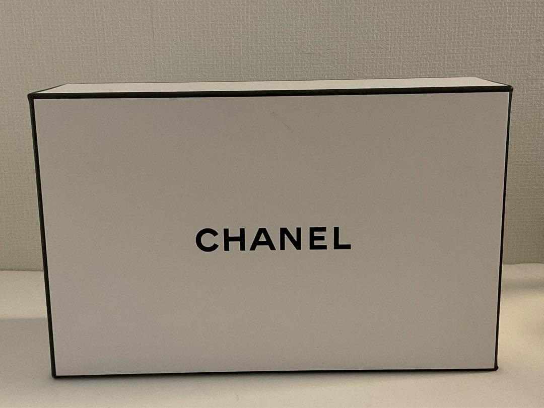 ブルードゥシャネルオードゥトワレット　_ヴァポリザター　箱、試供品付き