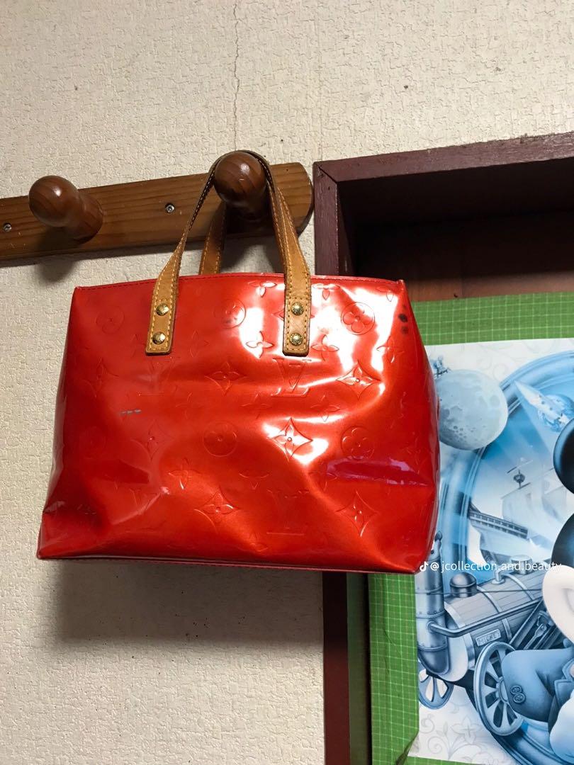 Louis Vuitton 赤いラッカー ハンドバッグ