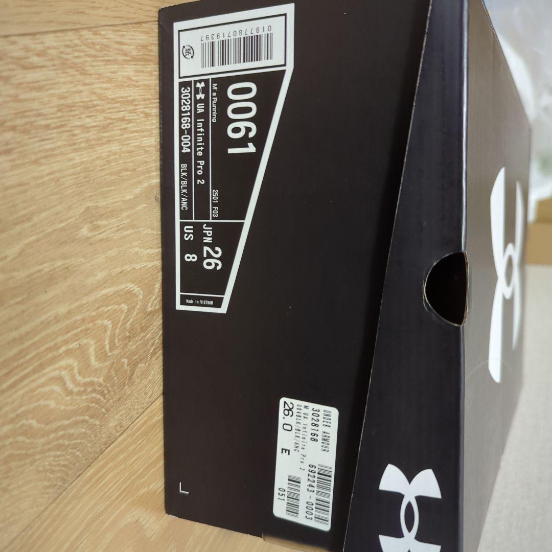 サイズ26.0 ランニングシューズUNDER