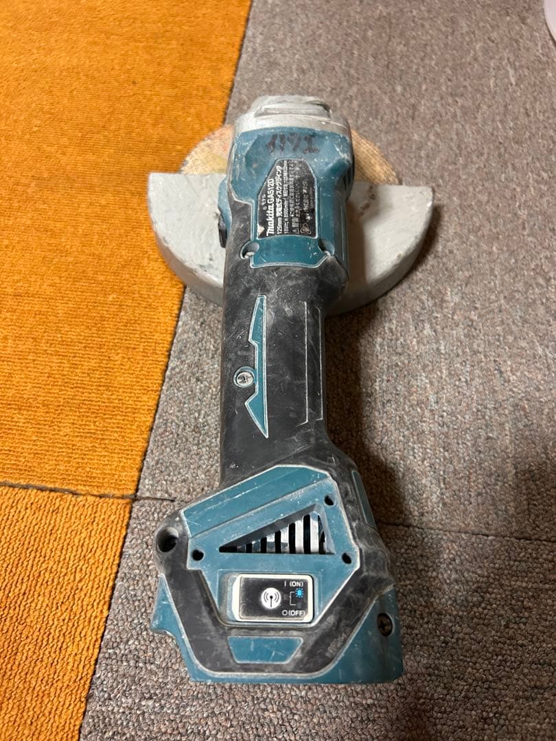 マキタ 充電式グラインダー