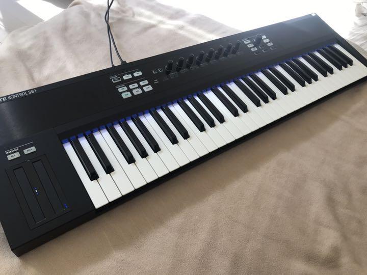 【ライセンス有】KOMPLETE KONTROL S61 NATIVE INSTRUMENTS Komplete Kontrol S61