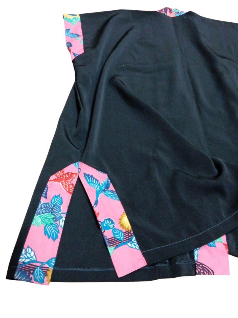 沖縄　紅型デザイン　衣装　　琉球　袖無し　羽織