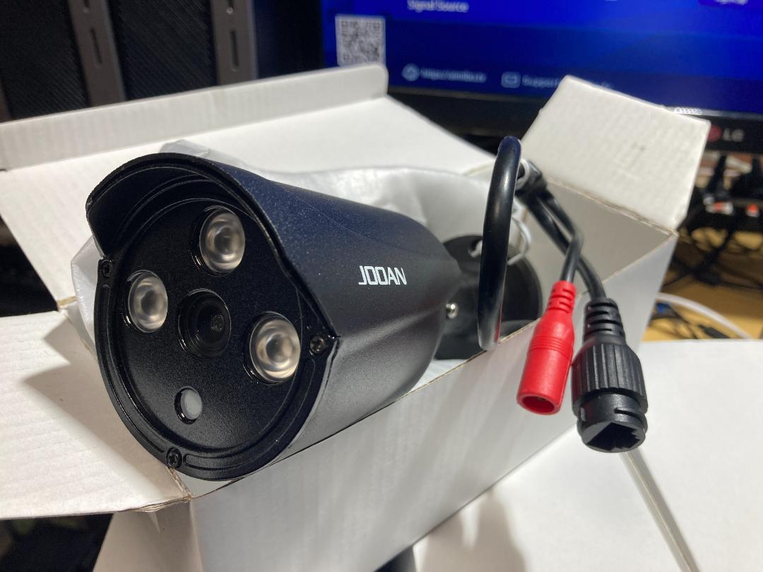 もってけ価格 JOOAN　4ch 4mp監視カメラ・ネットワークレコーダー新品 もってけ価格 JOOAN 4ch 4mp監視カメラ・ネットワークレコーダー