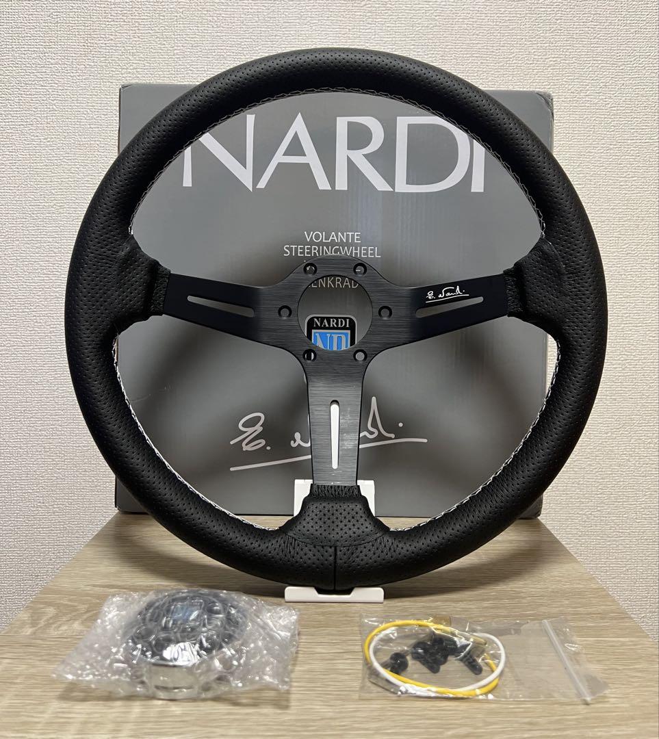 ナルディNARDI ディープコーンカーボンレザーステアリング新品未使用 最終値下げ】ナルディNARDI ディープコーン レザー ステアリング