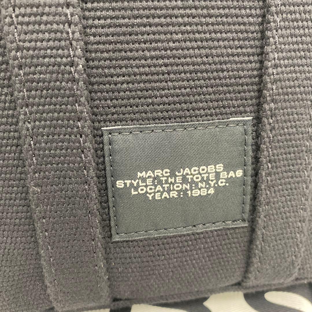 MARC JACOBS ザトート ザ フォン トート ミニバッグ 未使用品 MARC JACOBS ザトート ザ フォン トート ミニバッグ 未使用品