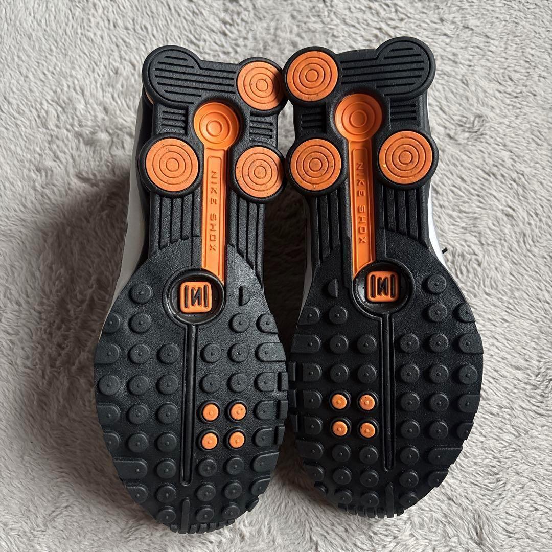 新品 NIKE ナイキ ショックス 新品 NIKE ナイキ ショックス