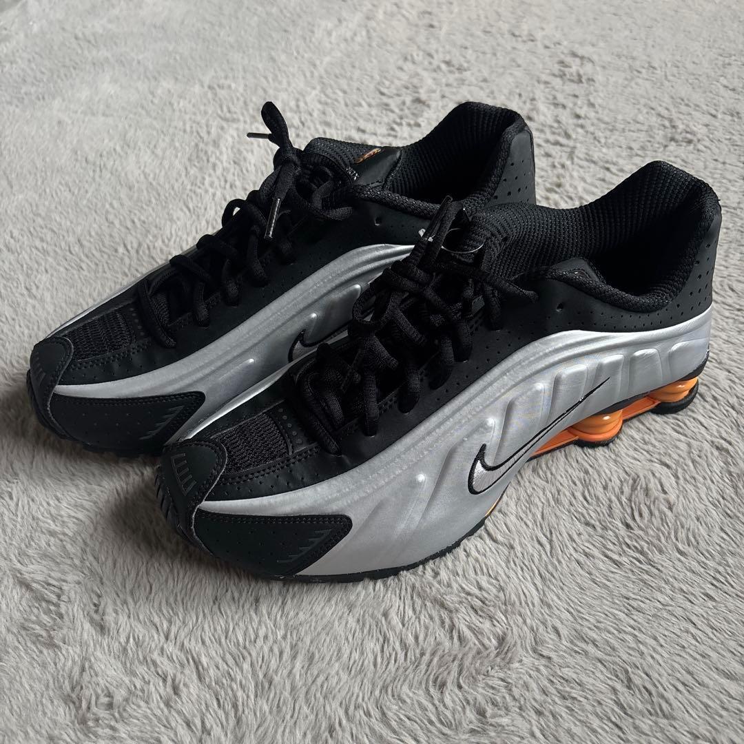 新品 NIKE ナイキ ショックス 新品 NIKE ナイキ ショックス