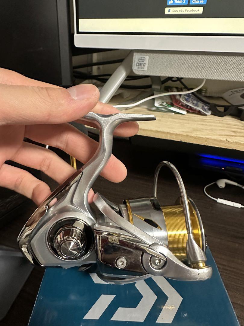 ダイワのスピニングリール 21 フリームス LT 4000-C