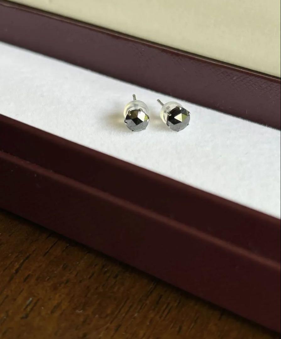 pt900 ブラックダイヤモンド　1ct