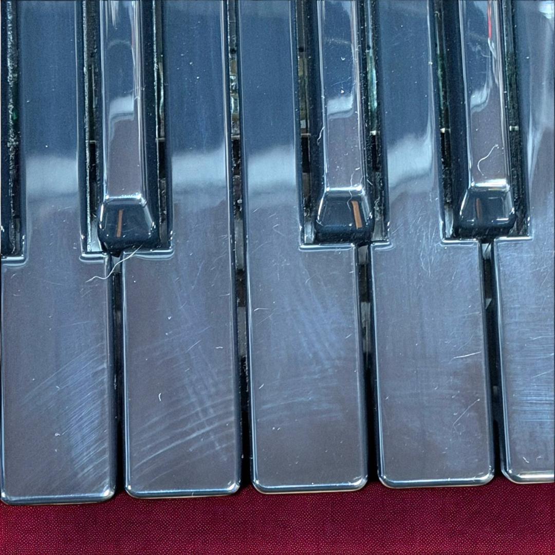 美品 希少限定カラー ローランド JUNO-DS61B 61鍵盤 シンセサイザー 美品 希少限定カラー ローランド JUNO-DS61B 61鍵盤 シンセサイザー