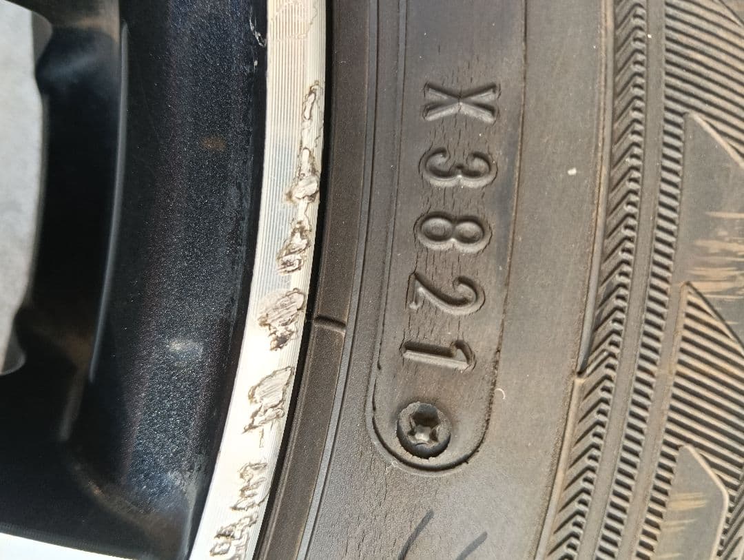 スタッドレス4本セット 155/65R14インチホイール付き スタッドレス4本セット 155/65R14インチホイール付き