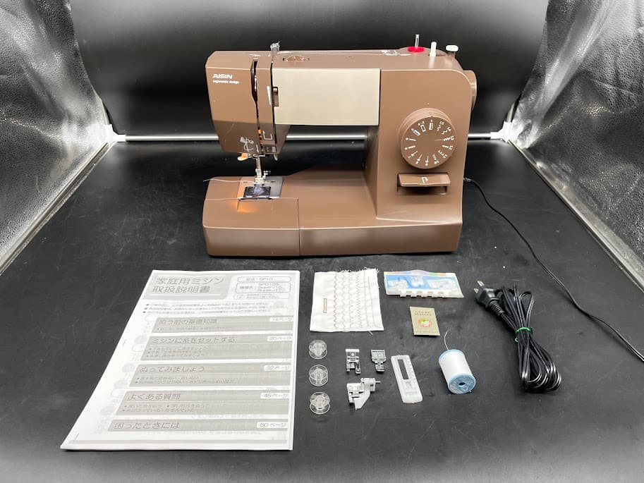 ★保証付き★　アイシン SPD15B 　電子ミシン本体