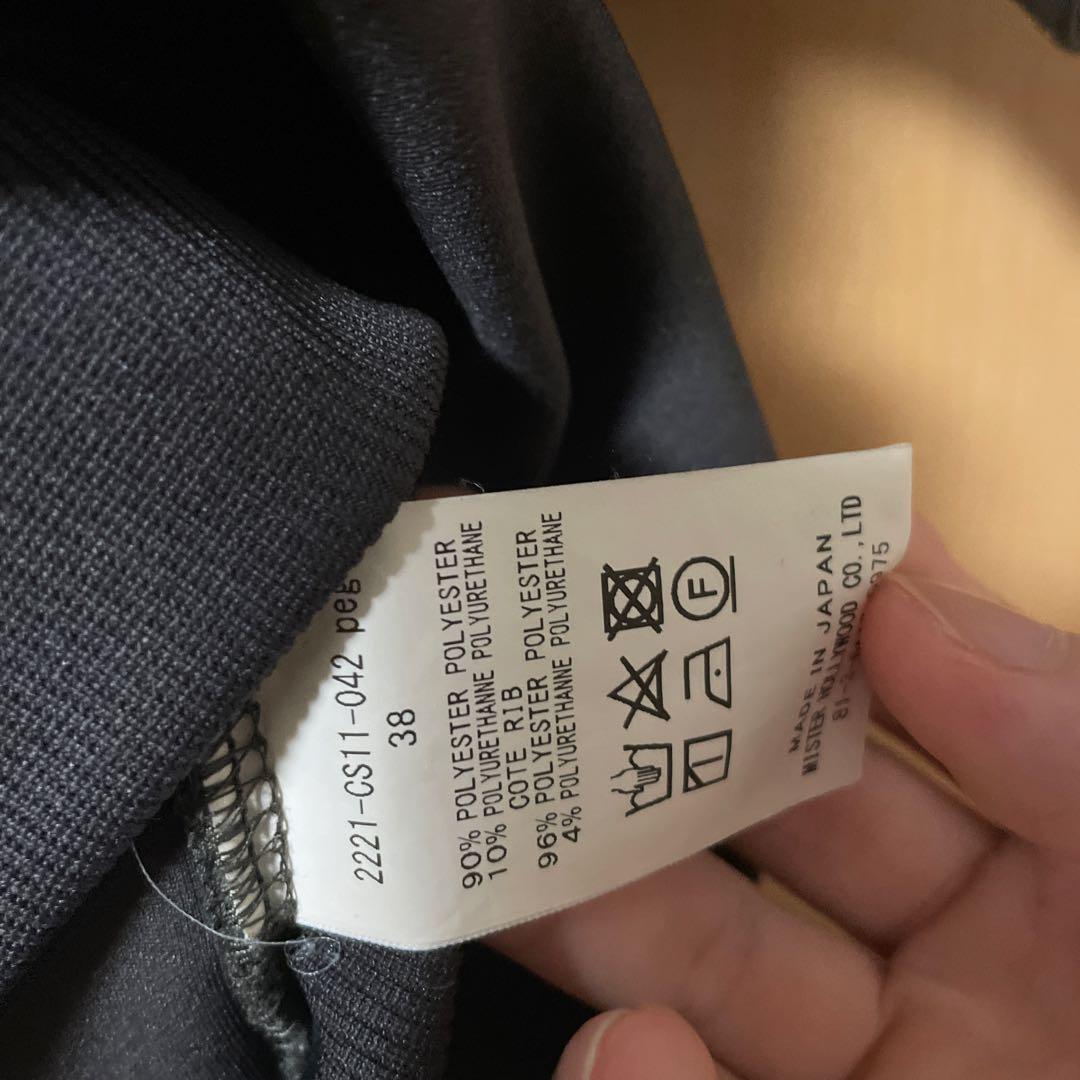 エヌハリウッド　チャコールグレー クルーネックTシャツ