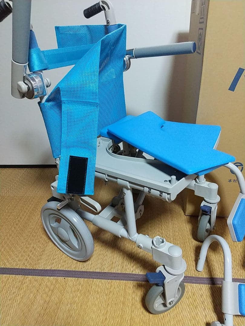 ウチエ uchie ハイベルSW 入浴用車椅子