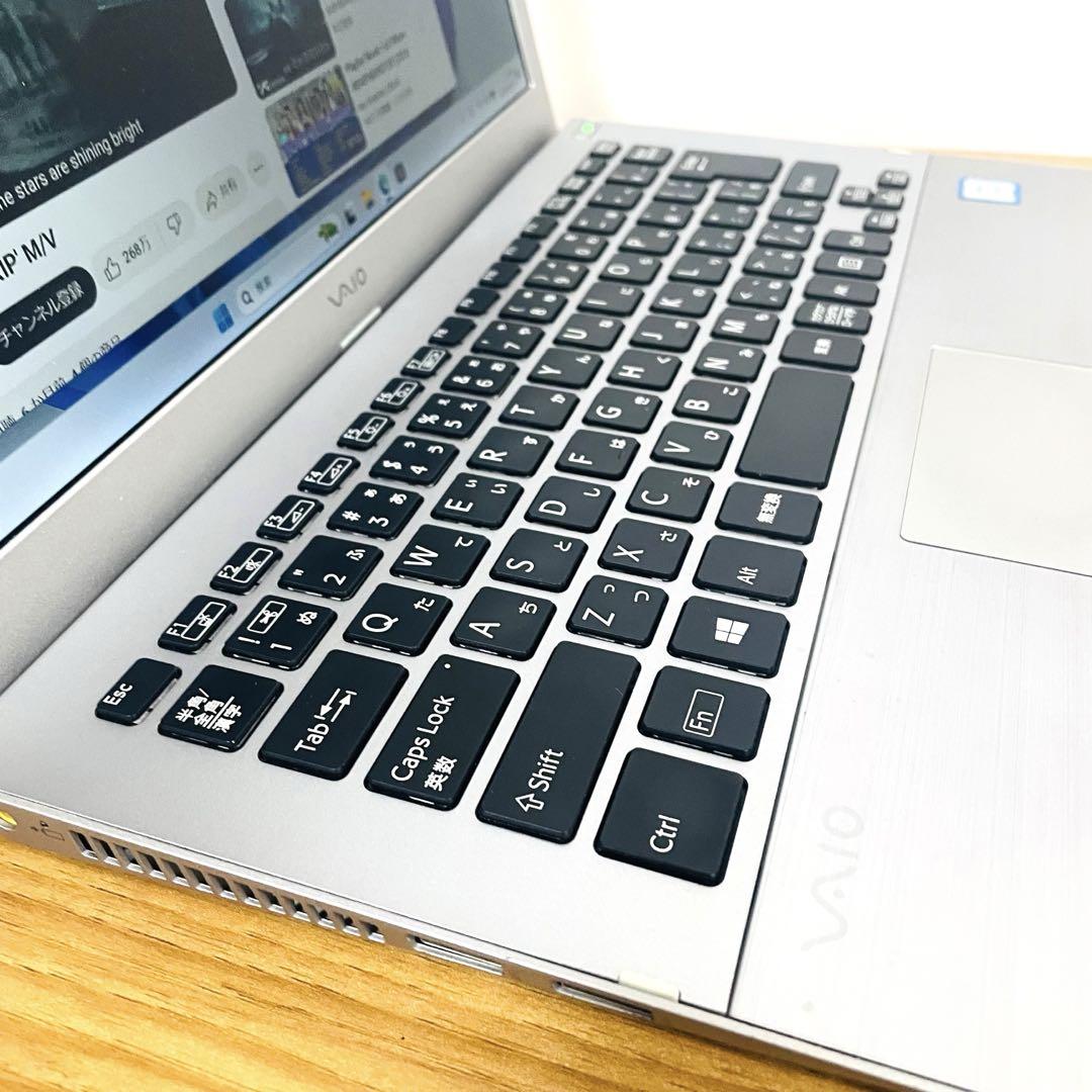 薄型軽量1020グラムi5 VAIOノートパソコンwin11 オフィス SSD