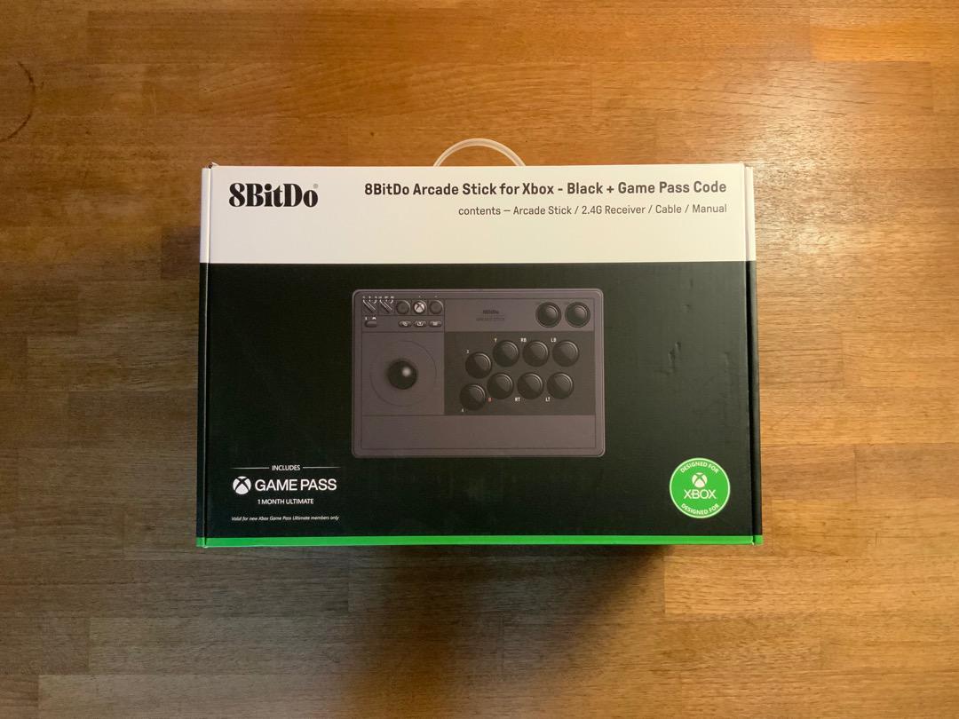 8BitDo Arcade Stick for Xbox (ブラック)