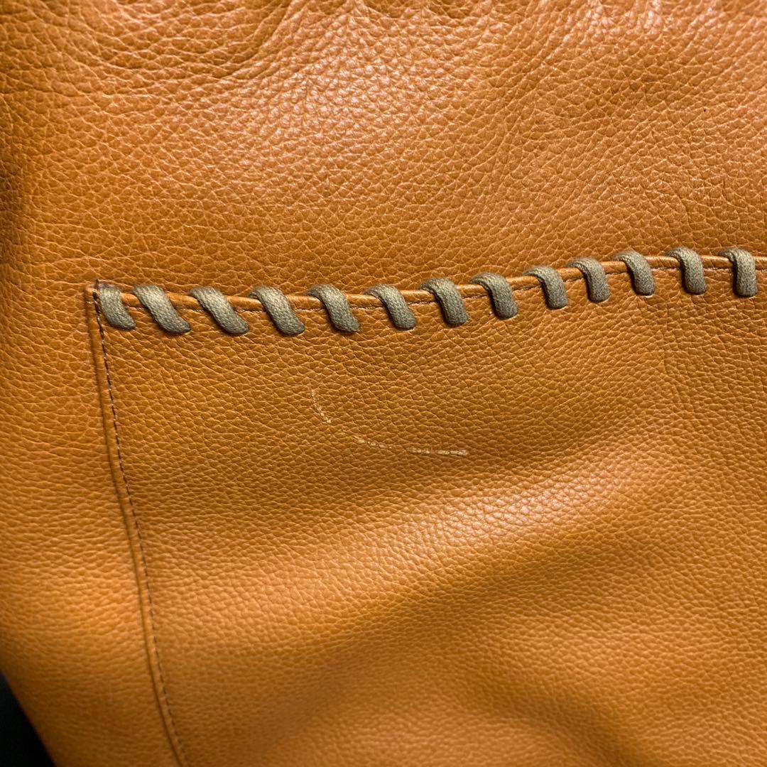 イヴサンローラン